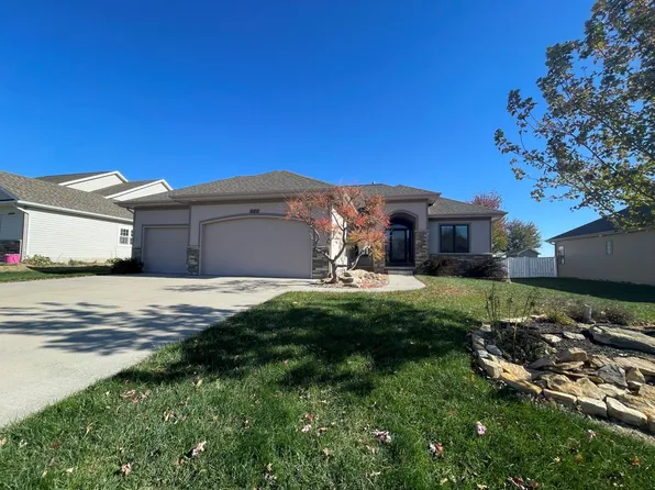 501 S 9th St, Springfield, NE 68059