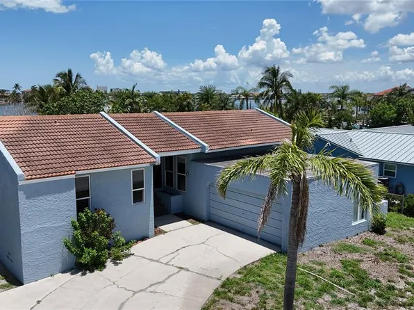 809 59th Ave, Saint Pete Beach, FL 33706