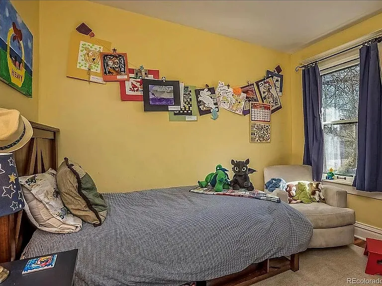 624 Gaylord St — Photo 17