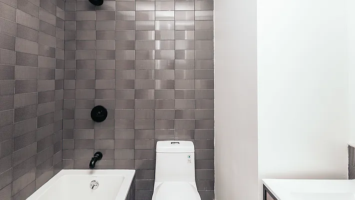 Rented by Nooklyn NYC LLC | media 26