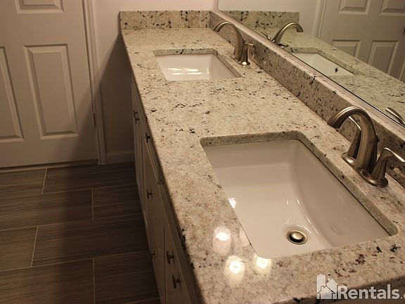 4th image of 1540 Lincoln Way APT 102B