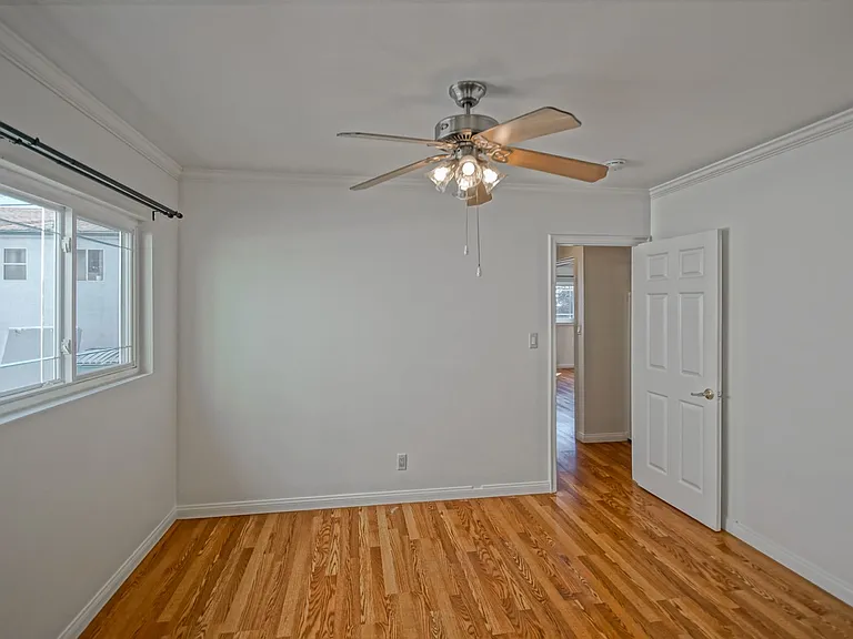330 Bungalow Dr — Photo 21