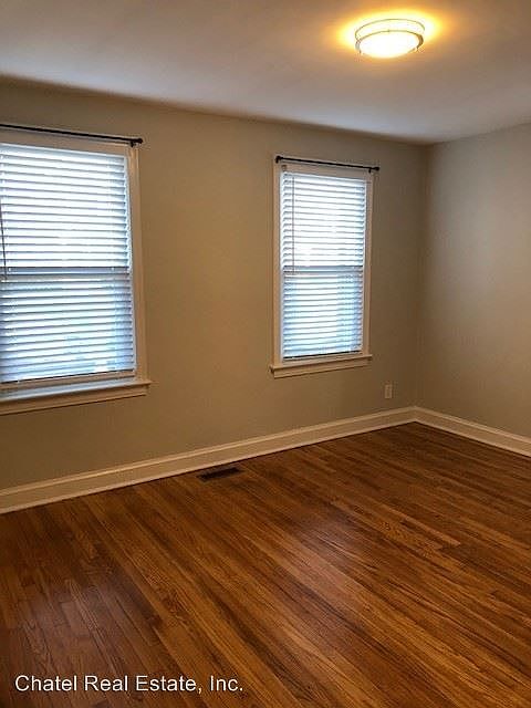 2nd image of 2224 40th Pl NW APT 1