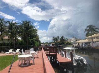 1031 Harbor Ct, Hollywood, FL 33019