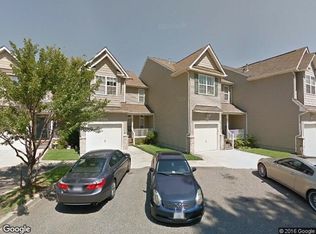 305 Reflection Ln, Hampton, VA 23666