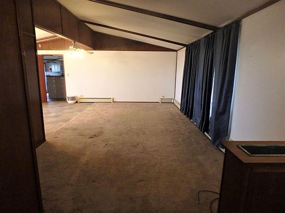 3rd image of 50955 Missouri St