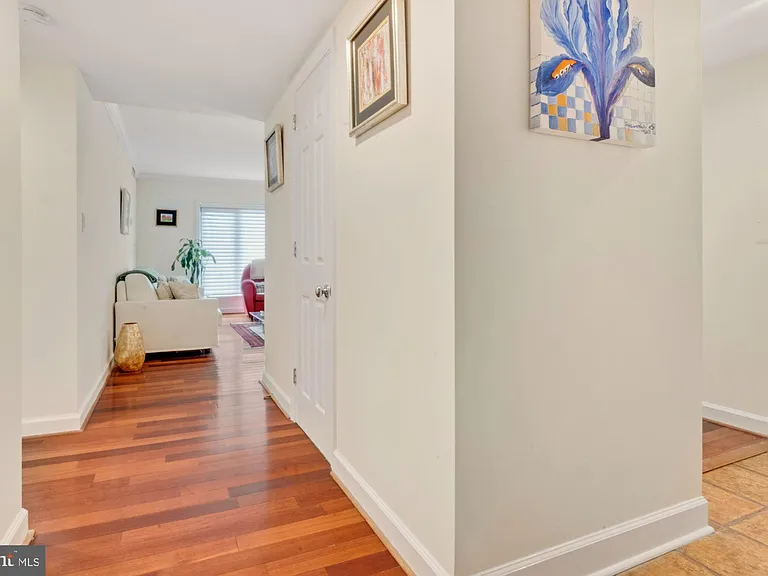 1080 Wisconsin Ave NW #405 — Photo 17