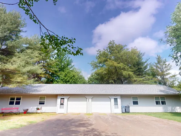 49 Overlock Road, Levant, ME 04456