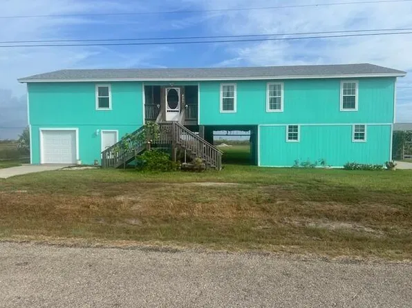 477 W Pin Oak, Rockport, TX 78382