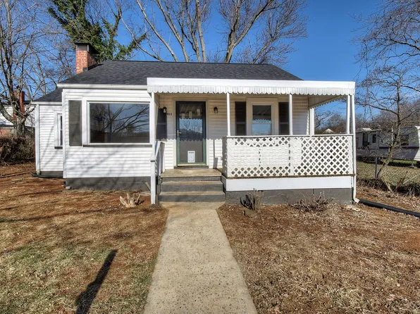 911 Unaka Ave E, Johnson City, TN 37601