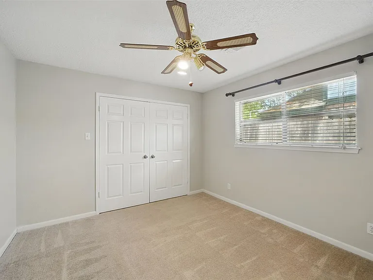 22406 Prince George St — Photo 26