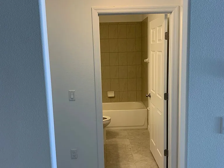 124 Plain View Dr #A/B — Photo 11