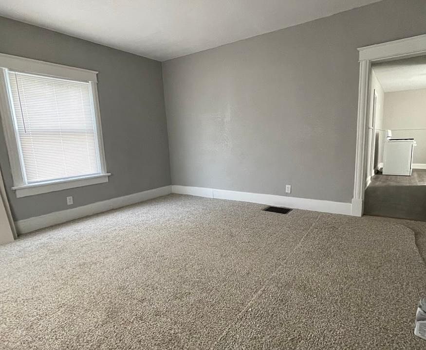 2306 Faraon St Saint Joseph MO Zillow