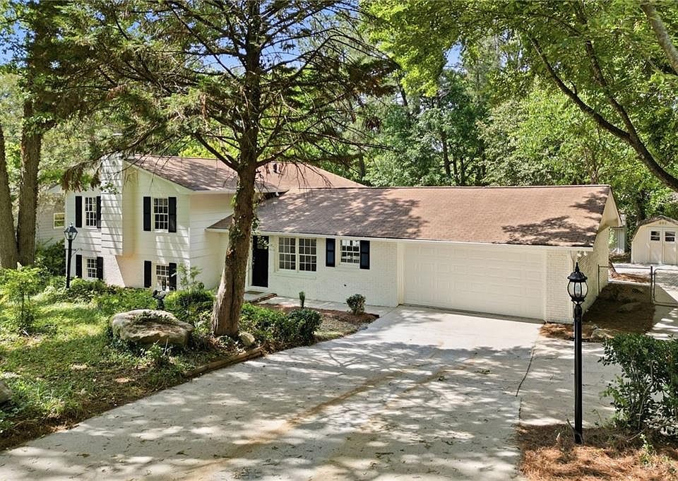 1st image of 2131 Rolling Acres Dr SW
