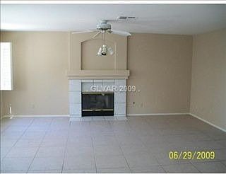 4th image of 1327 Royal Creek Ct