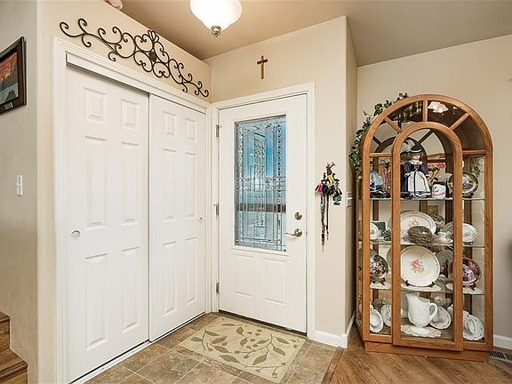 2nd image of 8060 Canyon Dr