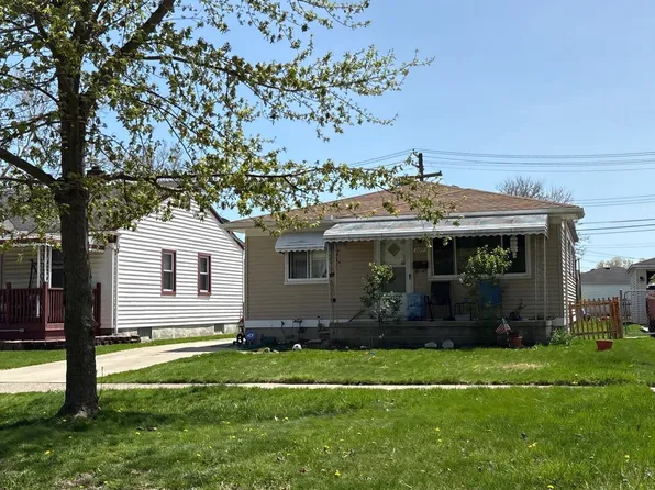 20731 Champaign St, Taylor, MI 48180