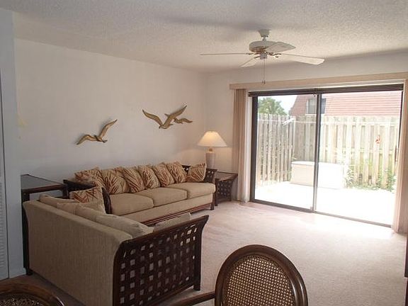 4th image of 9409 S Ocean Dr APT 28
