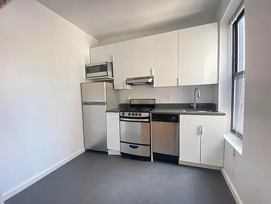 Rented by Nolita Group | media 9