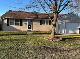 1511 Hamilton St, Pekin, IL 61554