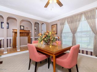 1012 Springview Dr, Louisville, KY 40219