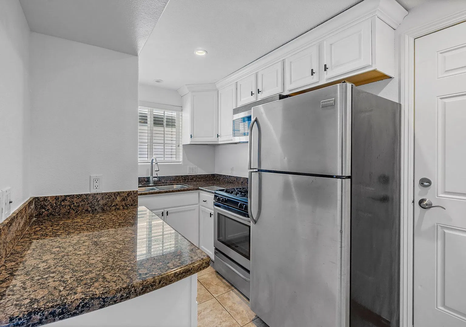 126 E. Balboa Blvd. — Photo 1