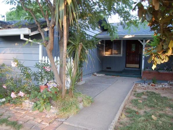 2143 Westwood Ave, Redding, CA 96001