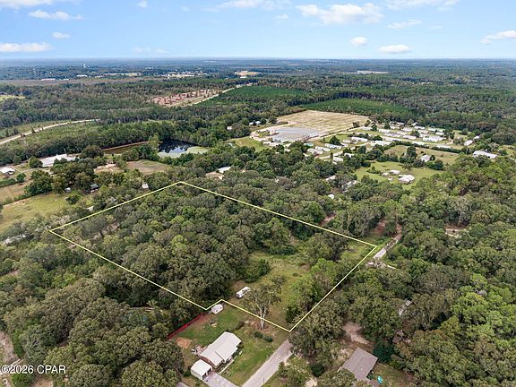 3rd image of Everly Rd