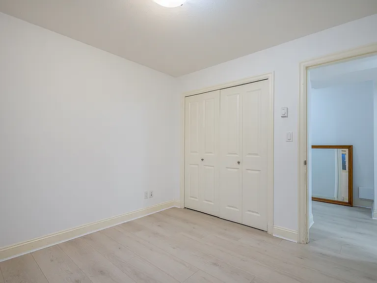 1089 Ruthina Ave — Photo 6