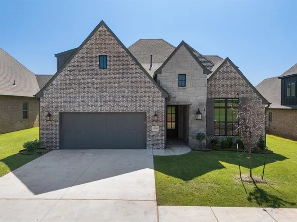 15700 Flora Ave, Edmond, OK 73013