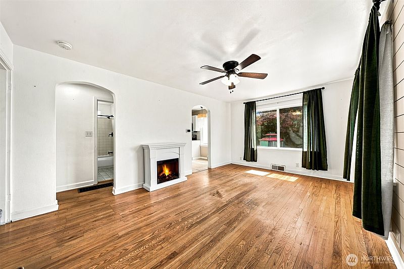 4th image of 116 M Street NE