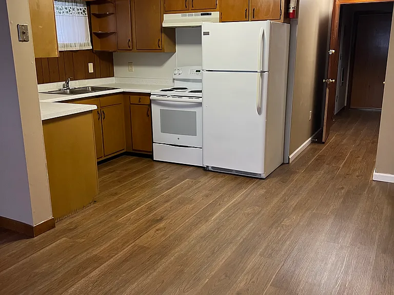 220A Highland Ave #3 — Photo 3