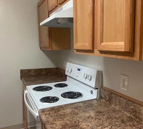 3rd image of 37 Blake Loop APT G