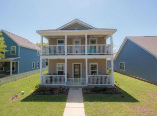 17 Sweetgrass Ln, Ocean Springs, MS 39564