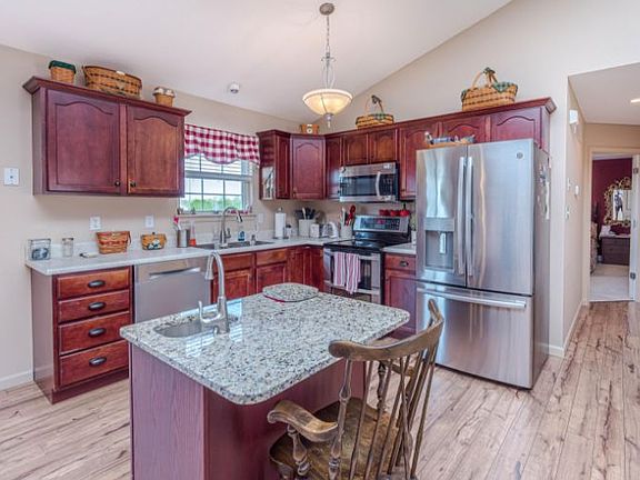5th image of 3213 Gazelle Dr
