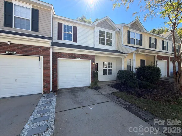 13927 Singleleaf Ln, Charlotte, NC 28278