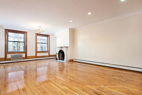 Rented by aptsandlofts.com | media 22