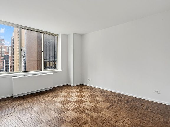 2nd image of 236 E 47th St #14E