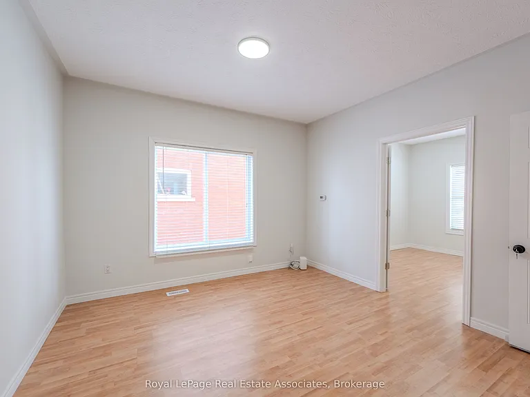 157 William St #1 — Photo 6