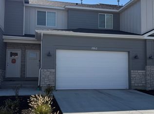 1862 E Rainbow Bridge Dr, Eagle Mountain, UT 84005
