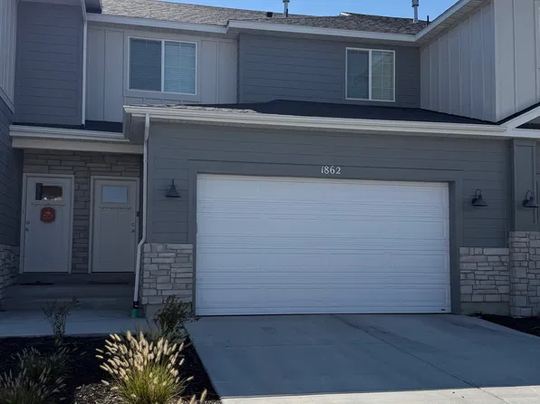 1862 E Rainbow Bridge Dr, Eagle Mountain, UT 84005