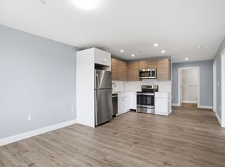 632 Centre St #306, Jamaica Plain, MA 02130