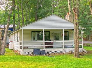 105 Beech Ln, Albrightsville, PA 18210