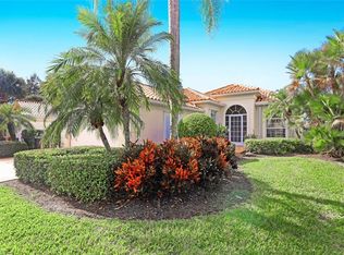 3905 Isla Ciudad Ct, Naples, FL 34109
