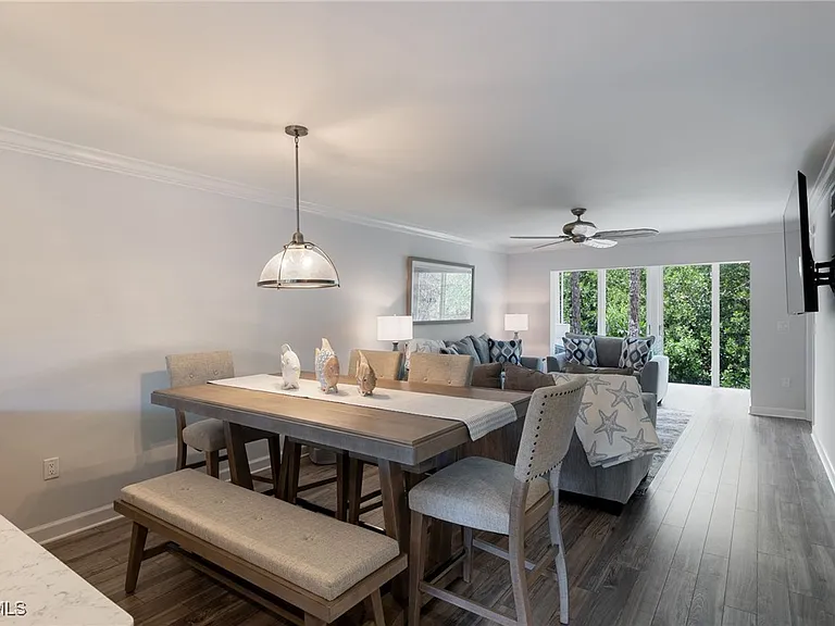 3021 Sandpiper Bay Cir #E106 — Photo 2