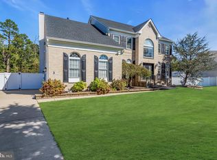 3 Dale Ct, Bayville, NJ 08721