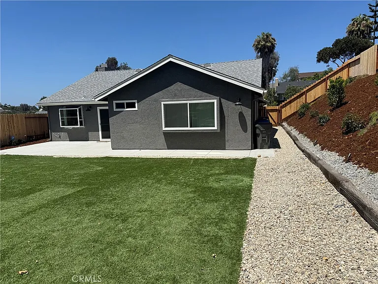 2868 Brandeis Dr — Photo 22