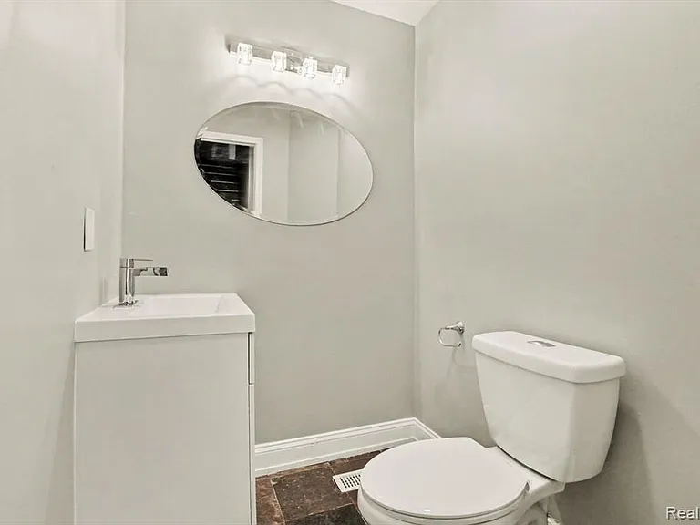 274 Main Sail Ct — Photo 8