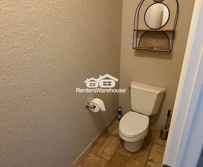 281 Himalaya Ave — Photo 9