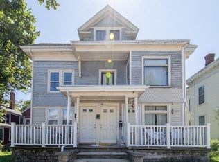 14 W Main St, Merrimac, MA 01860